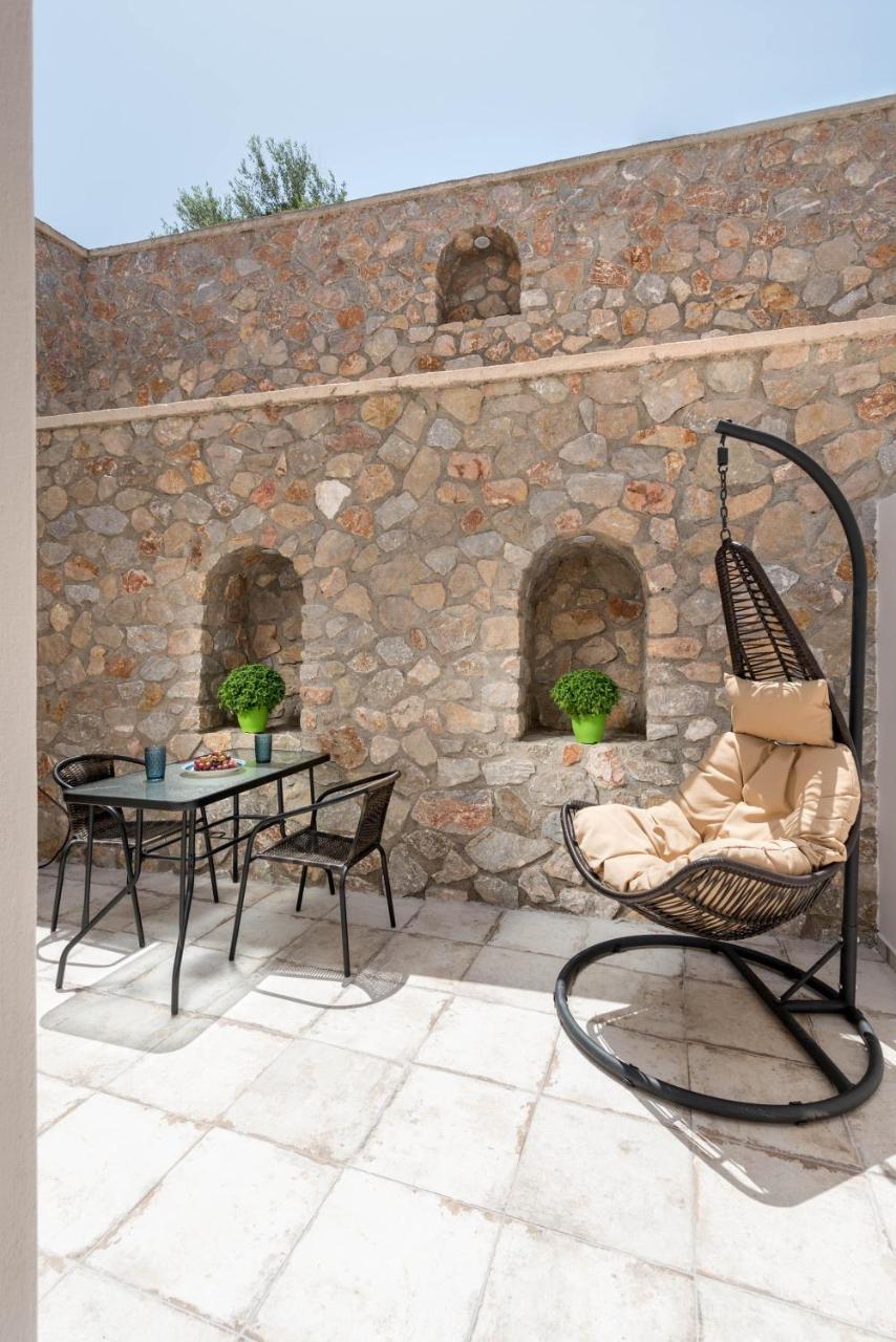 Elia Residences Santorini Bed & Breakfast 3*