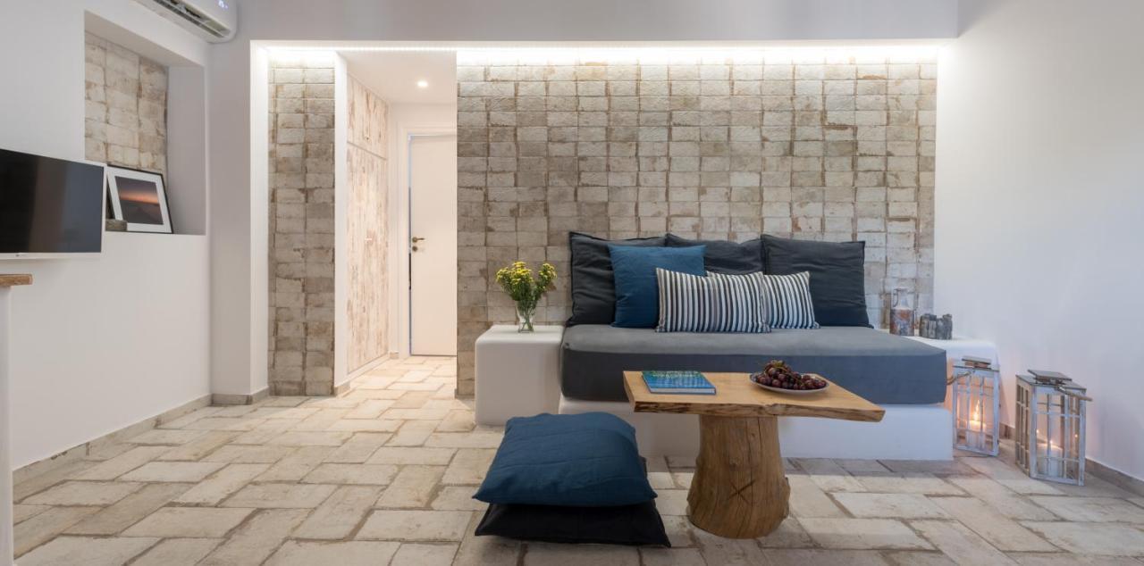 Elia Residences Santorini Bed & Breakfast