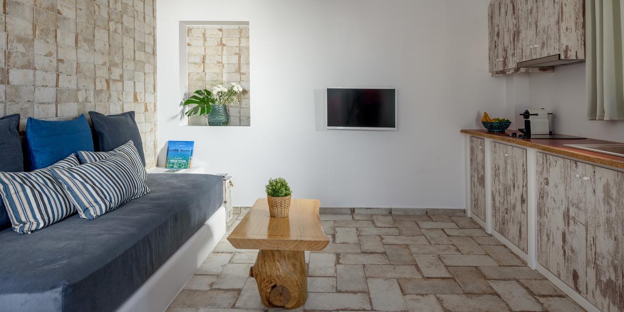 Elia Residences Santorini Bed & Breakfast 3*