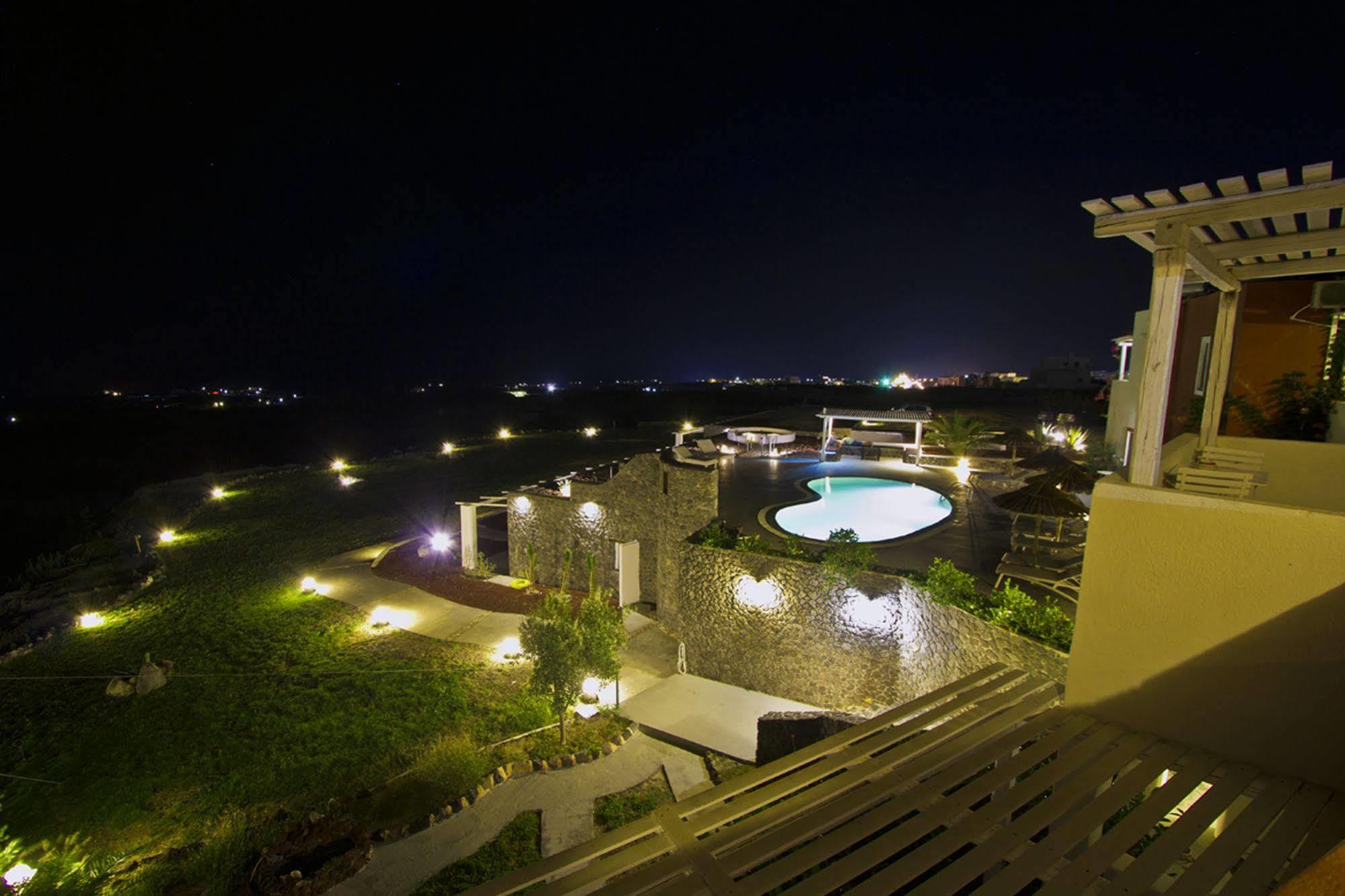 Thea Luxury 3*
