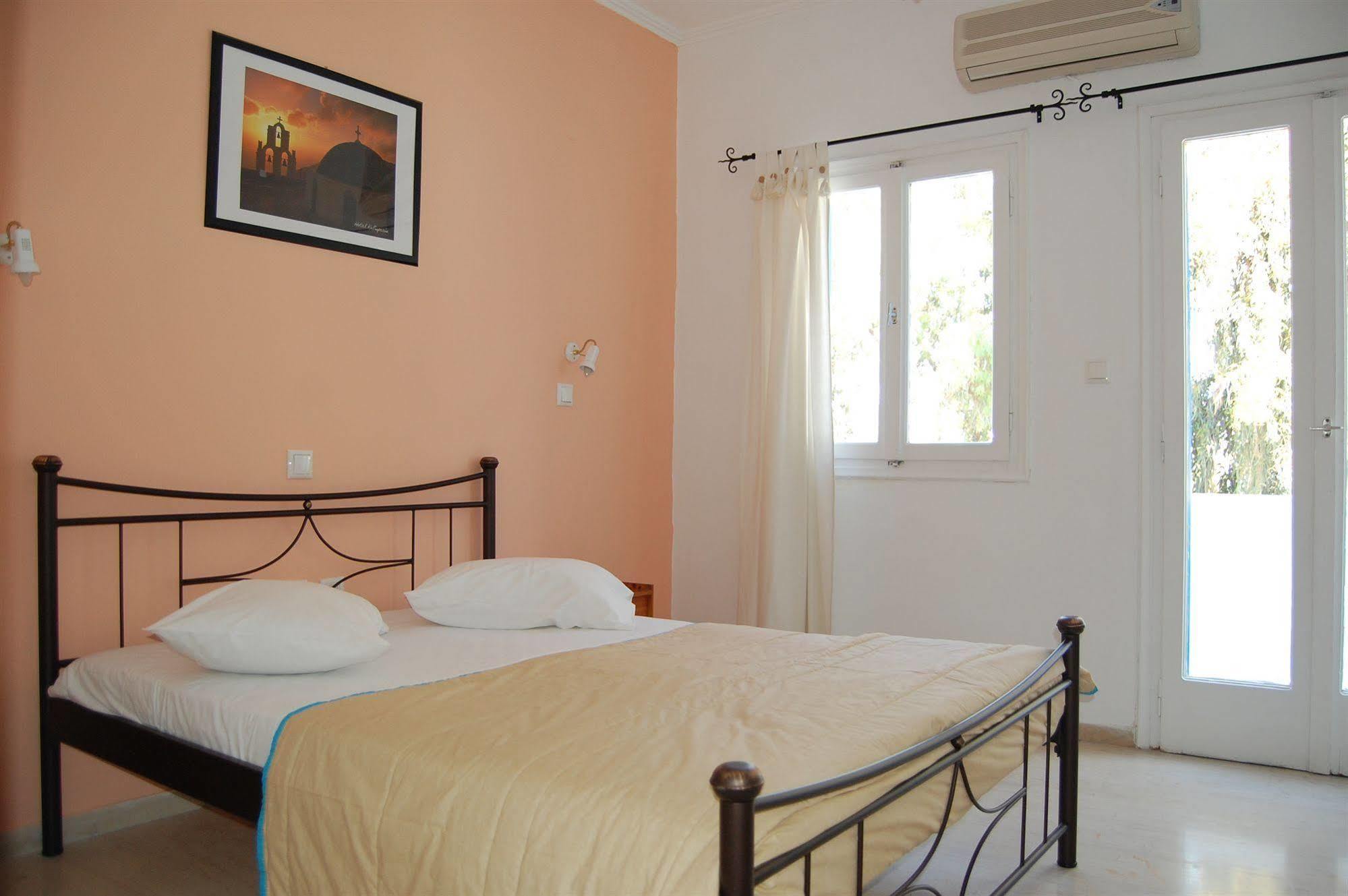 Hotel Kalisperis 3*