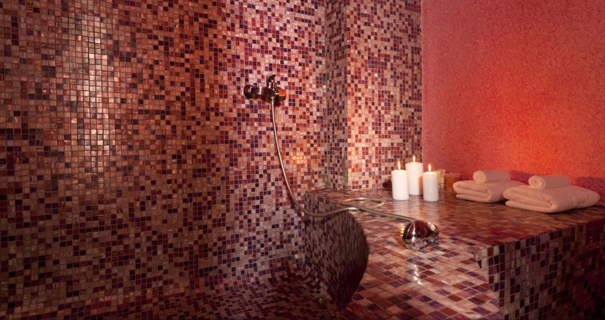 Hotel Tzekos 4*