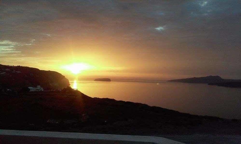 Villa Hemera On Santorini *
