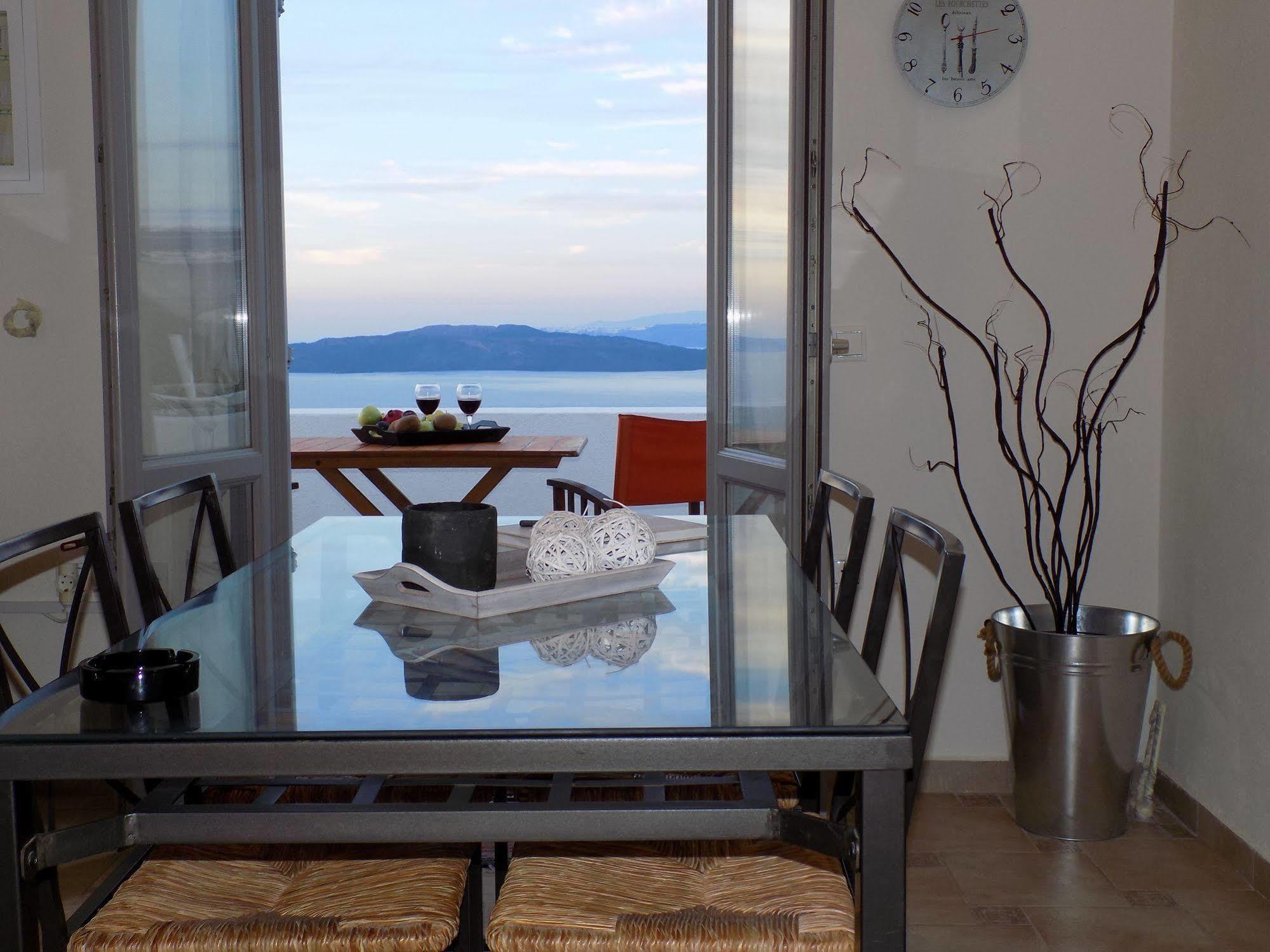 Hemera On Santorini