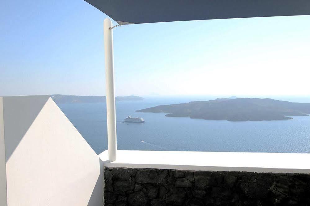 Porto Pousada Fira (Santorini)