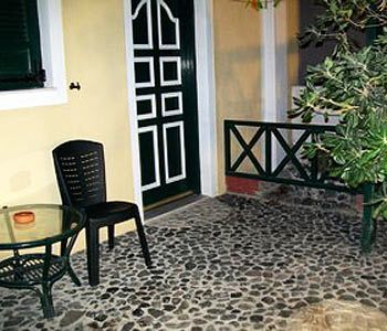 Spyros Santorini Perissa (Santorini)