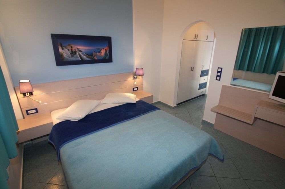 Samson΄s Village 3*