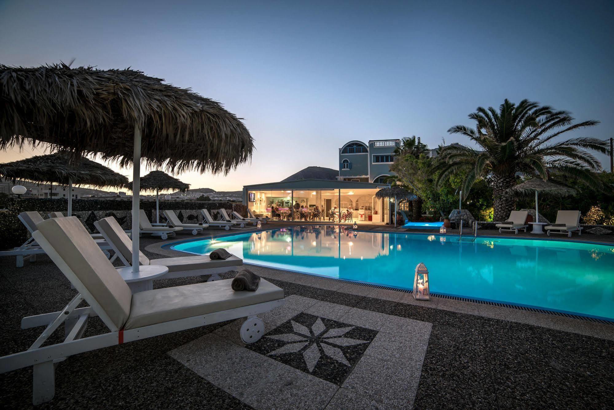 Pantheon Aparthotel Agios Georgios (Santorini)