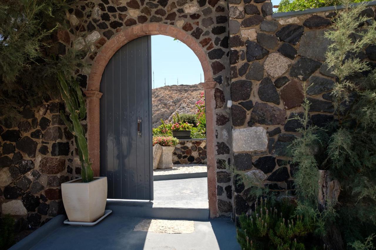 Santorini Mystique Garden Kamári