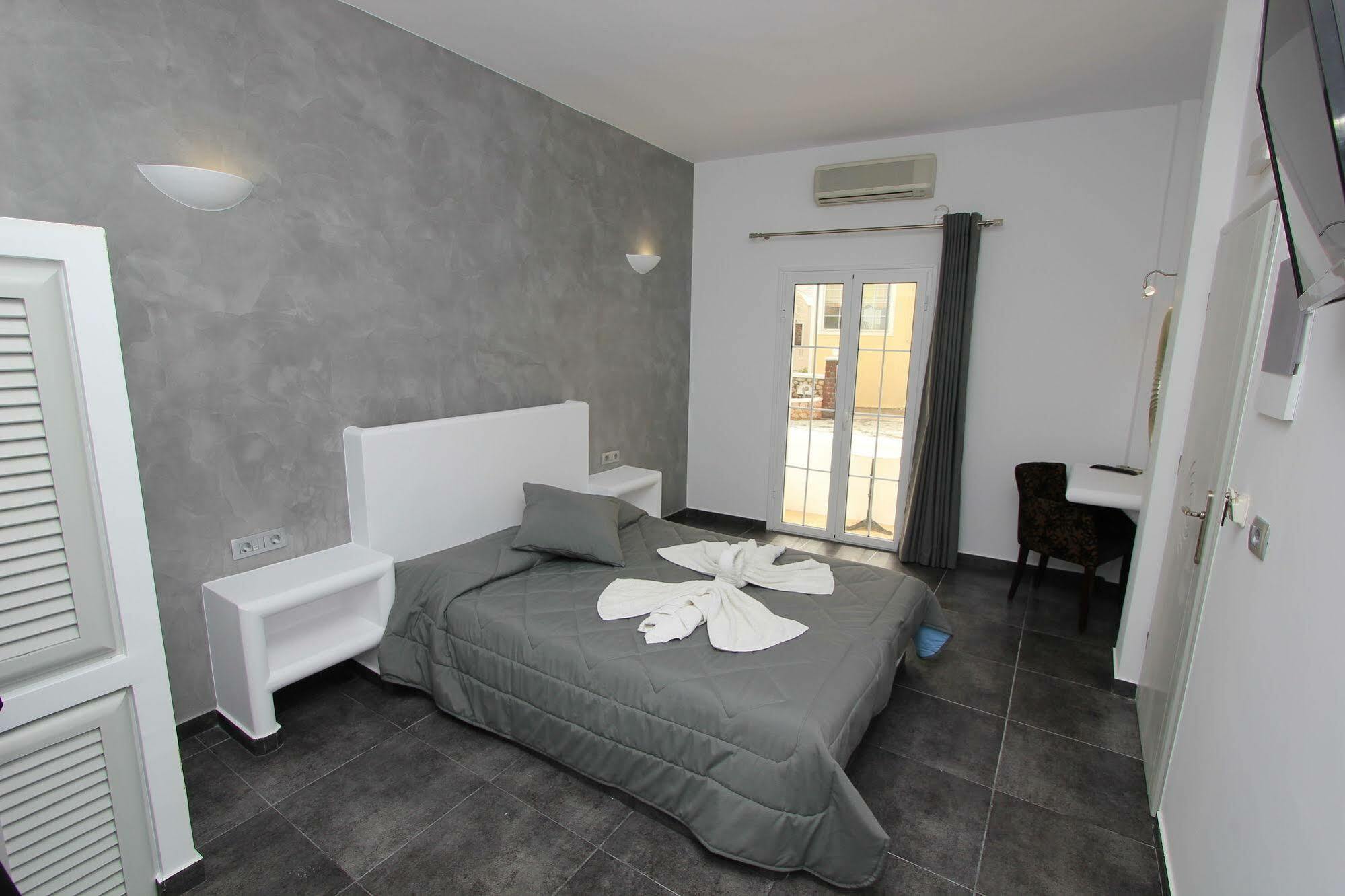 Gianna Guest house Fira (Santorini)