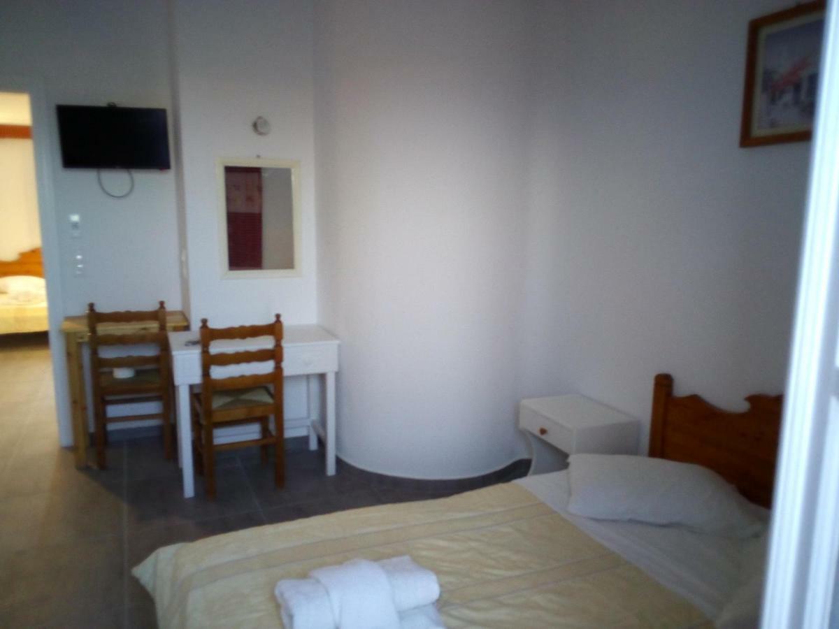 Perissa 2*