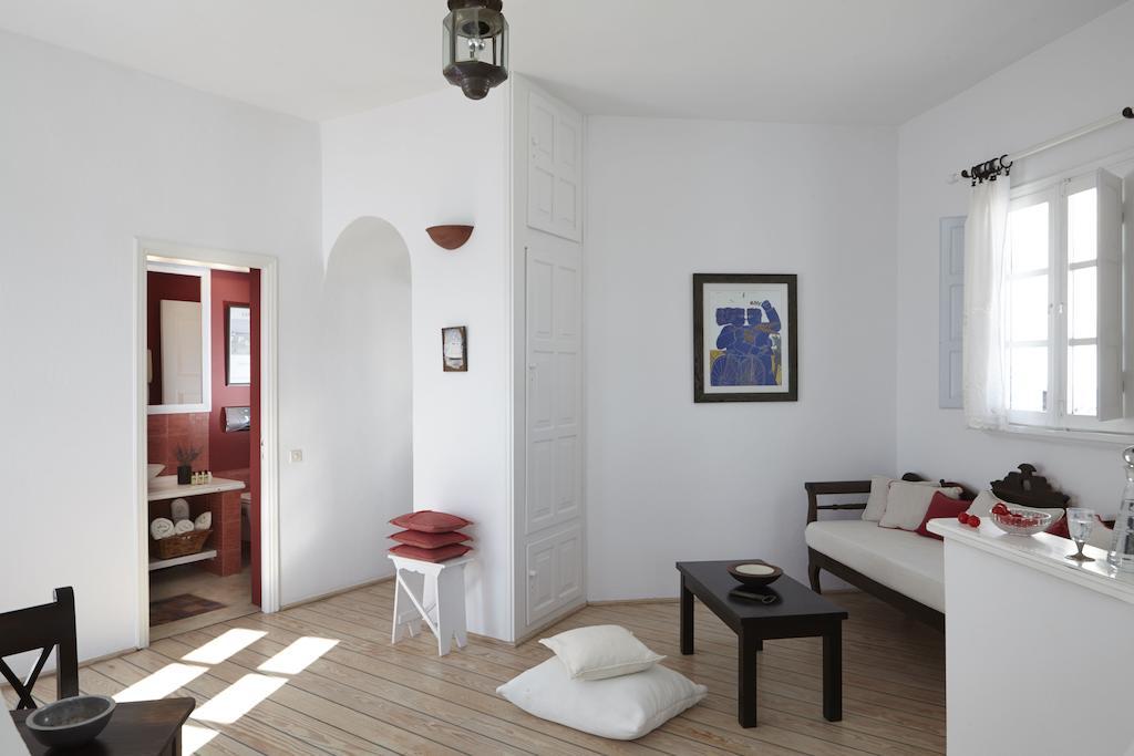 Altana Heritage Hotel Imerovigli (Santorini)