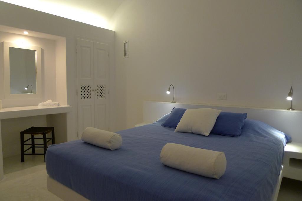 Altana Heritage Hotel Imerovigli (Santorini)