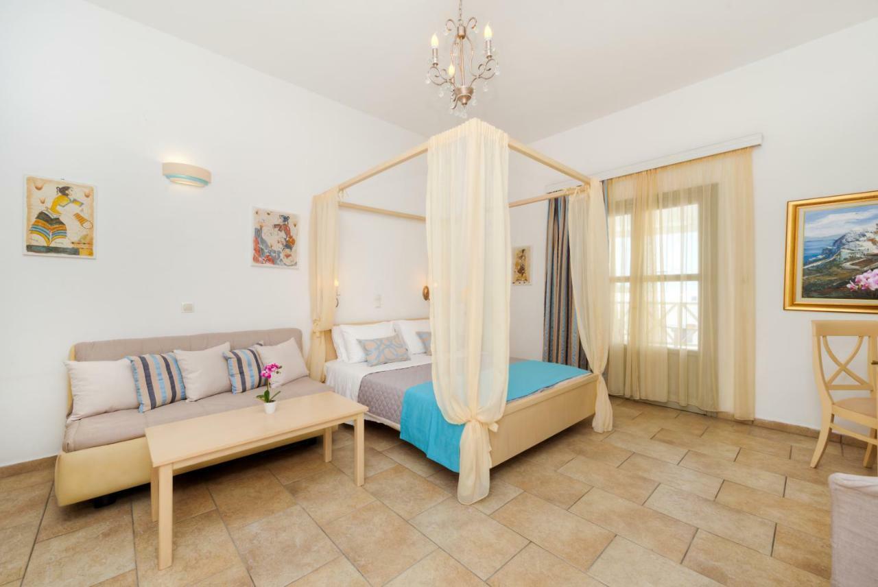 Mathios Hotel Akrotiri (Santorini)