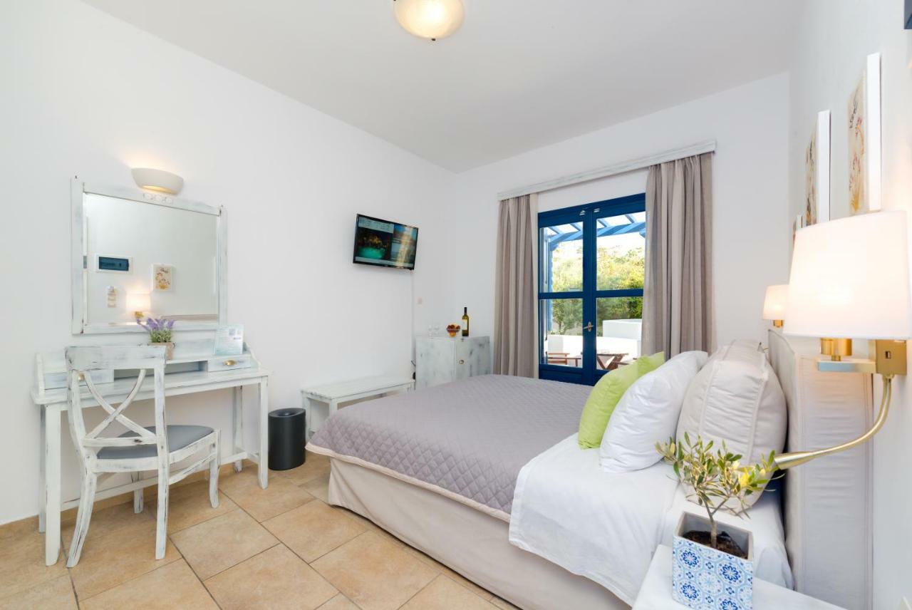 Mathios Hotel