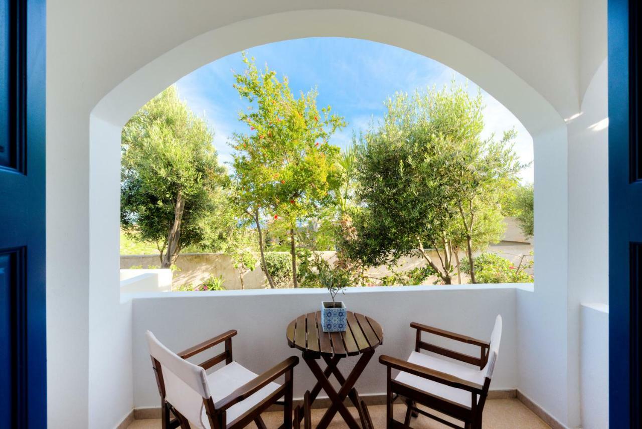 Mathios Hotel