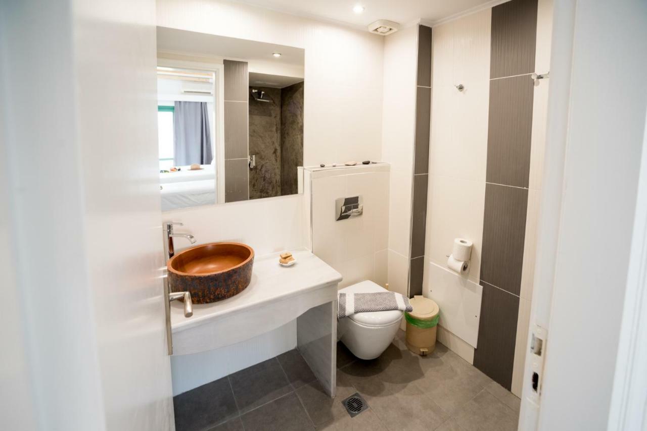 Aparthotel Ifestia Kamári