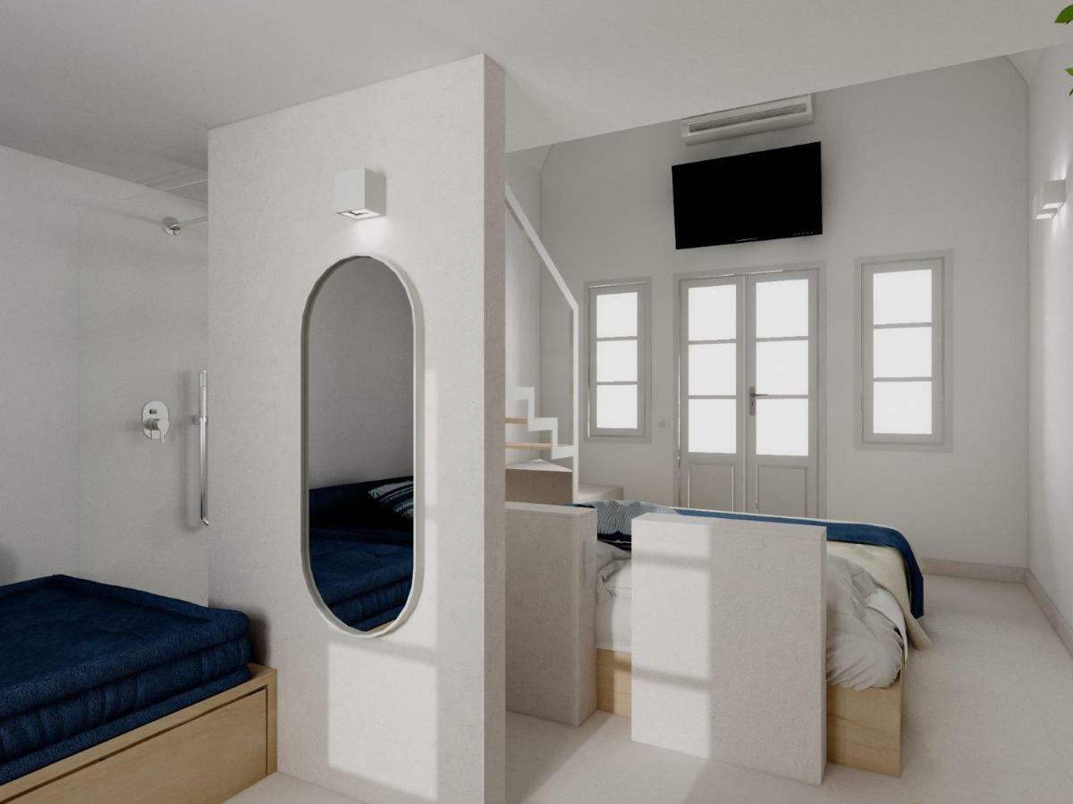 Muses Cycladic 3* Oia (Santorini)