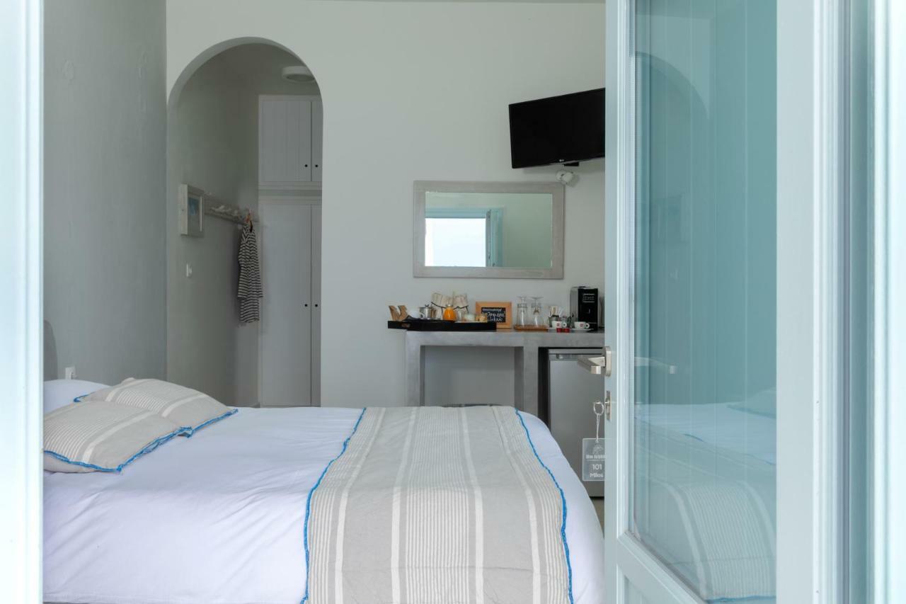 Hotel Blue Dolphins