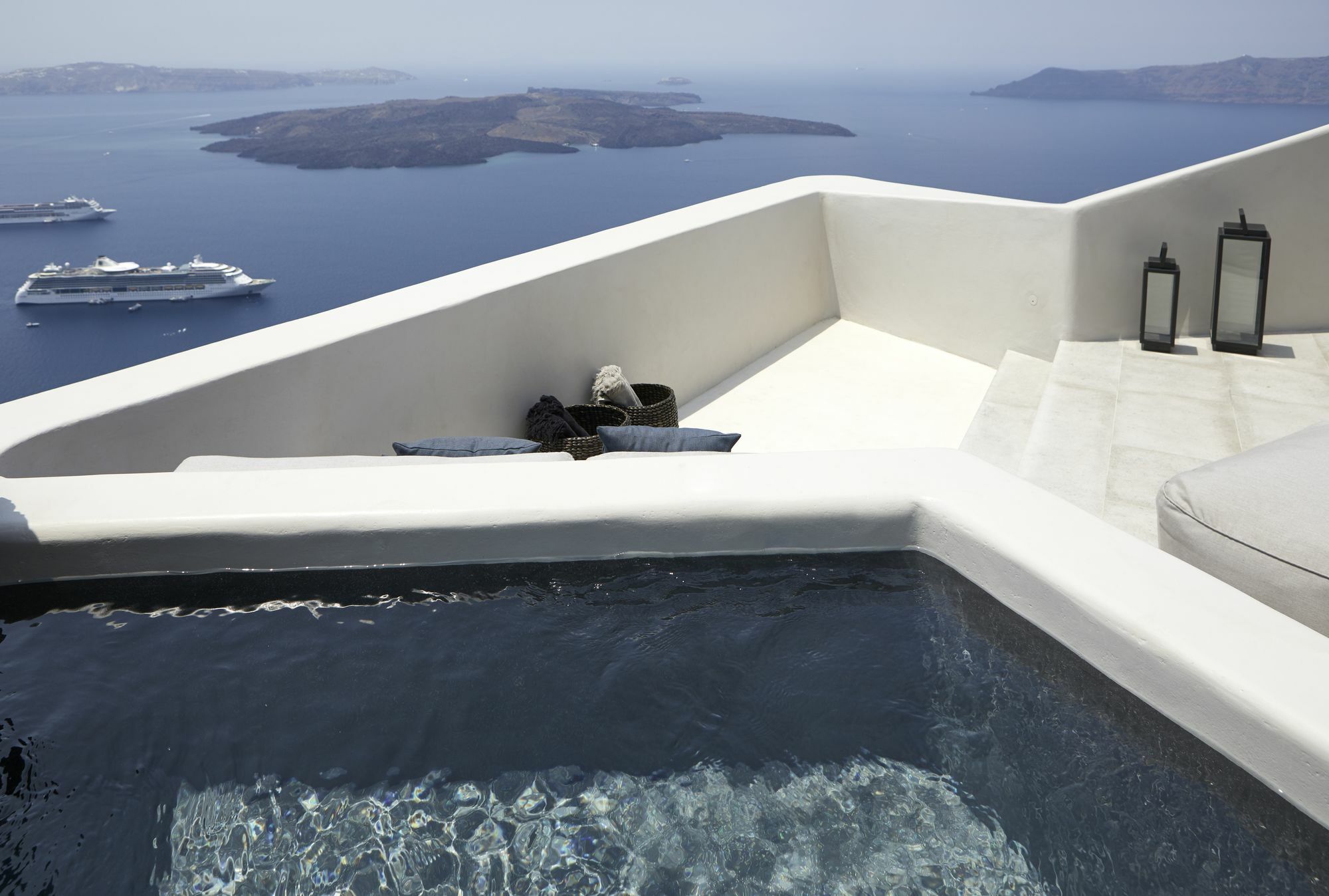 Vora Imerovigli (Santorini)