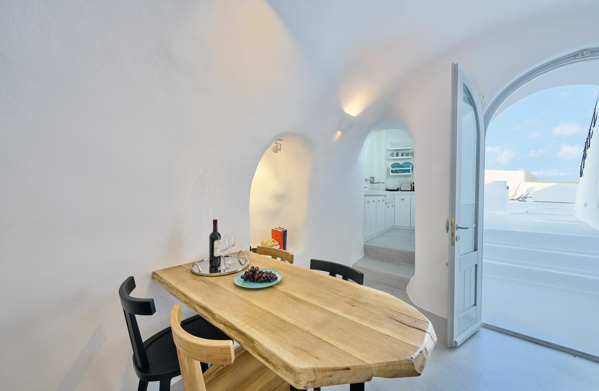 Villa Cave