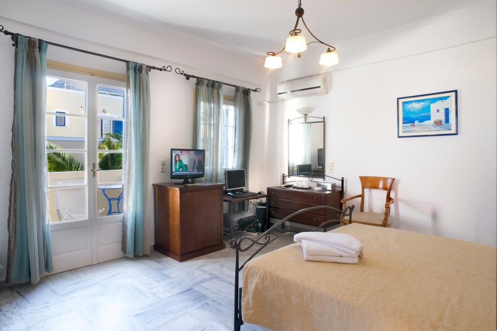 Hermes Hotel