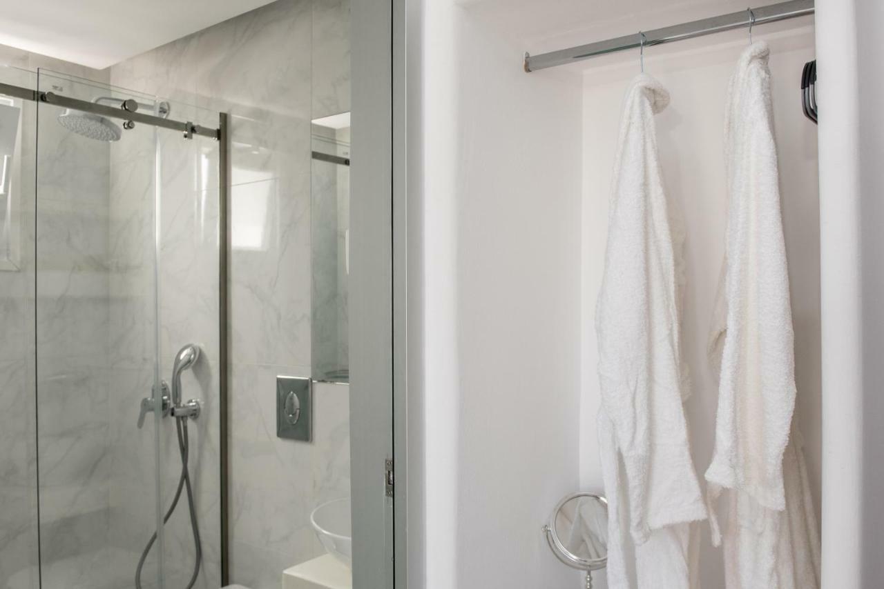 Cyclades Hotel 3*