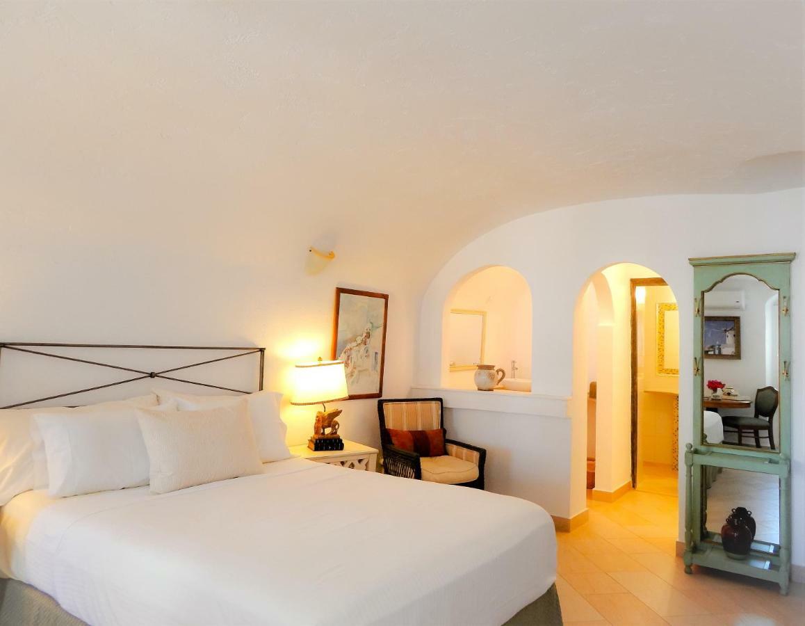 Hotel Le Petit Greek