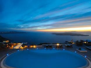 Caldera's Lilium Villa *