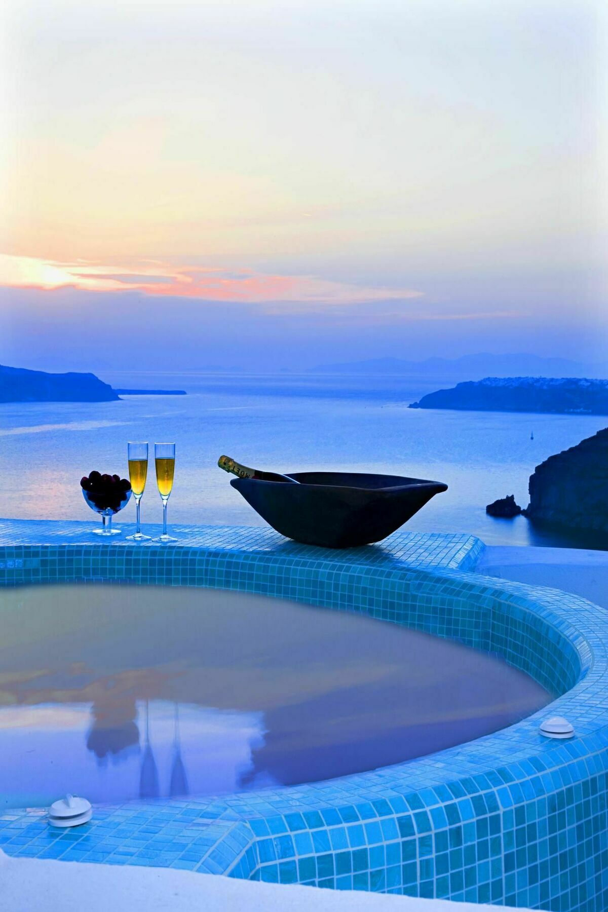 Blue Angel Villa Fira (Santorini)