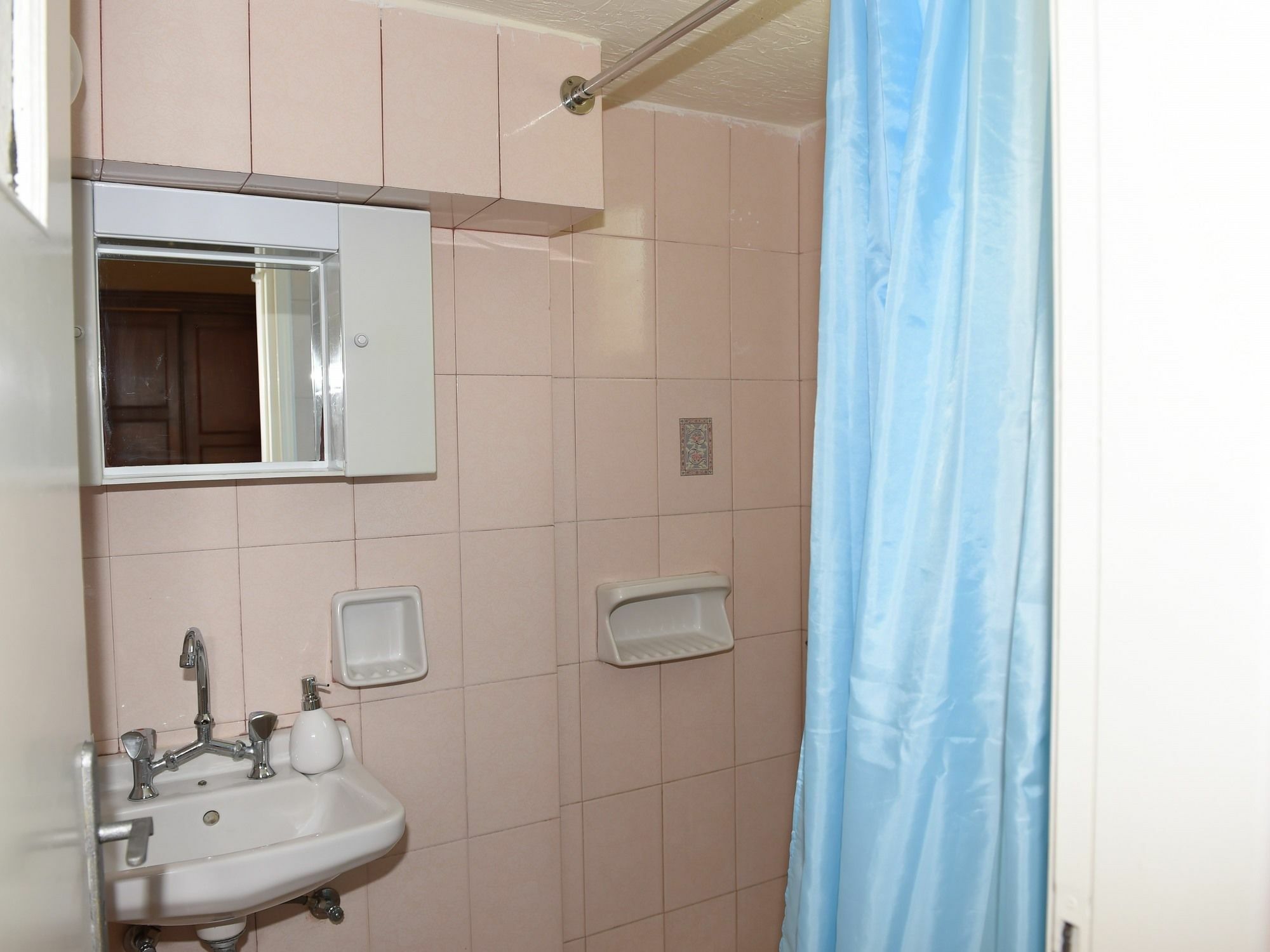 Aparthotel Toula Fira (Santorini)