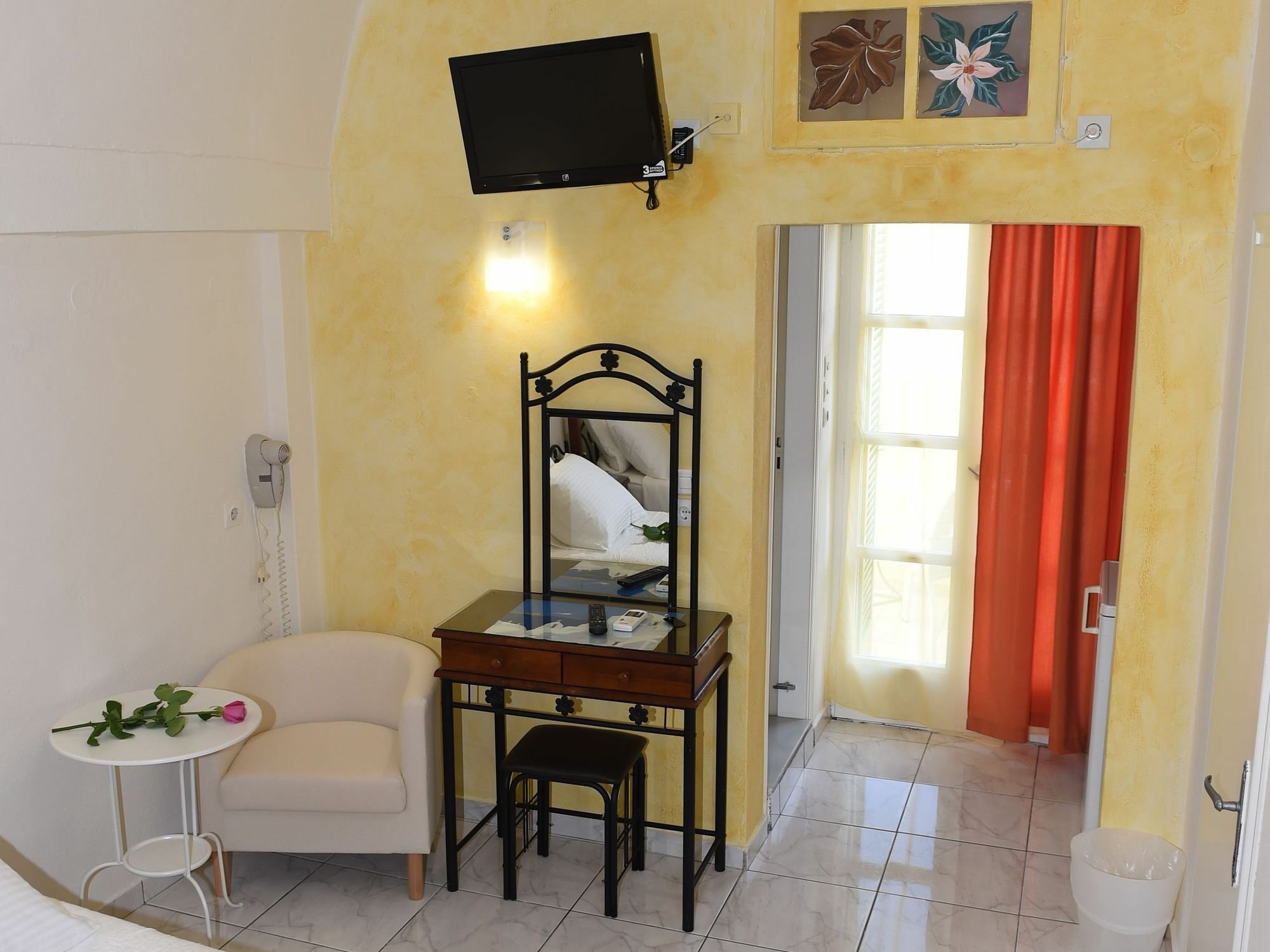 Aparthotel Toula 2*