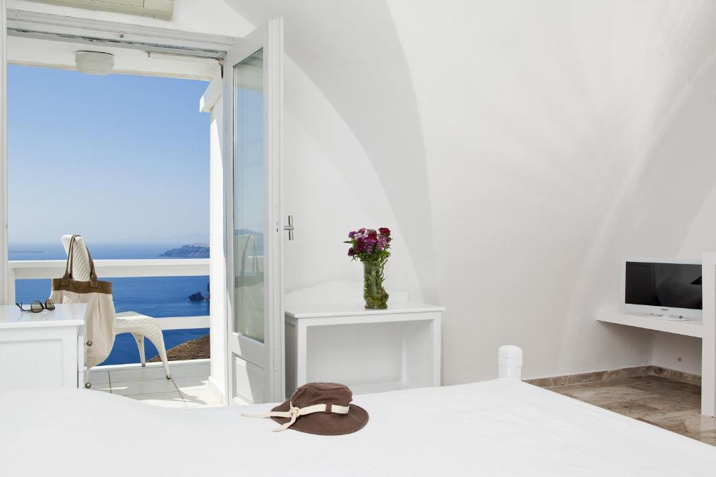Hotel Thireas