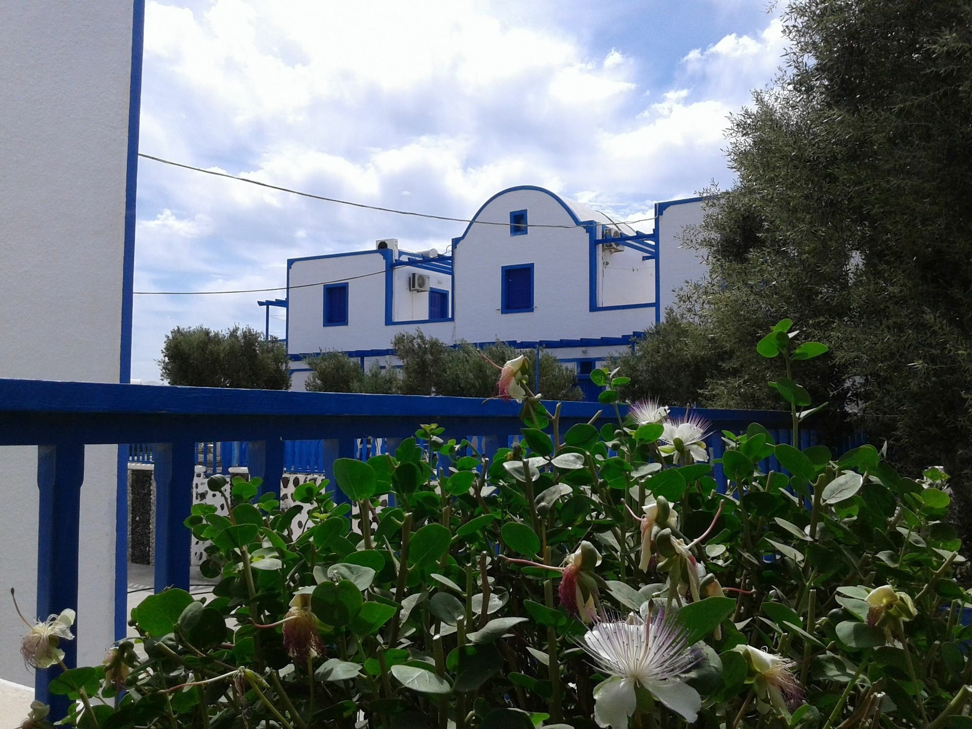 Perissa Hotel