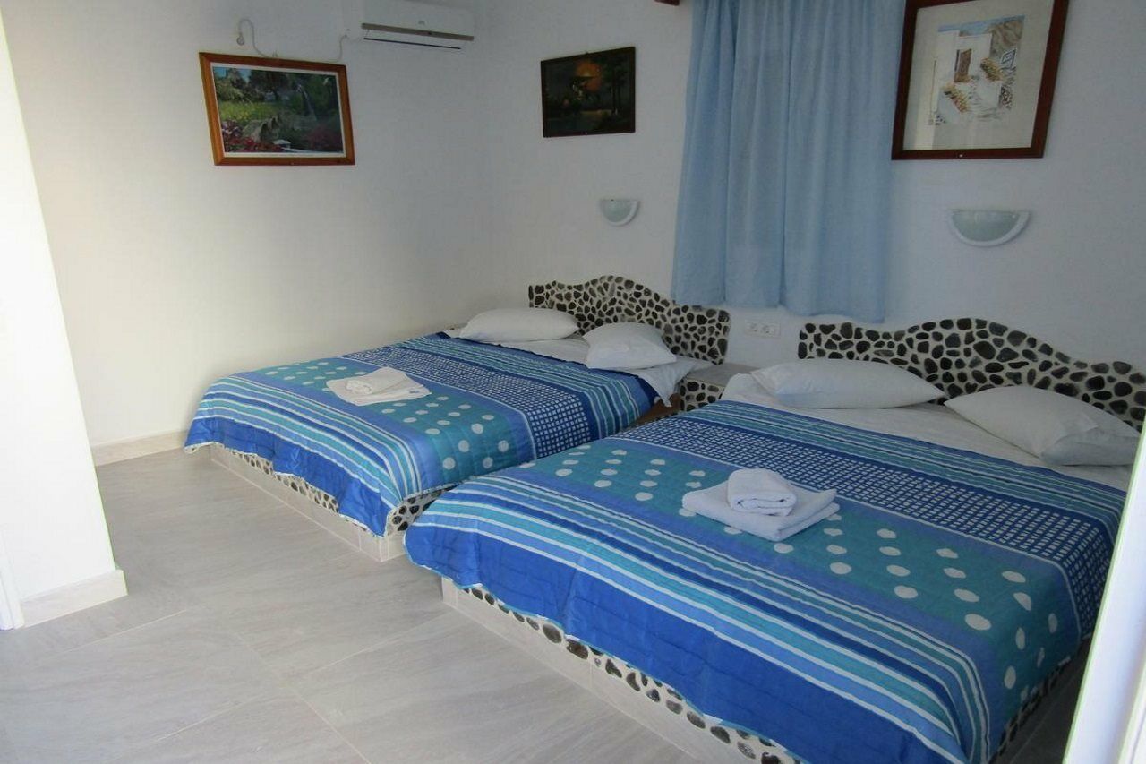 Perissa Hotel Agios Georgios (Santorini)