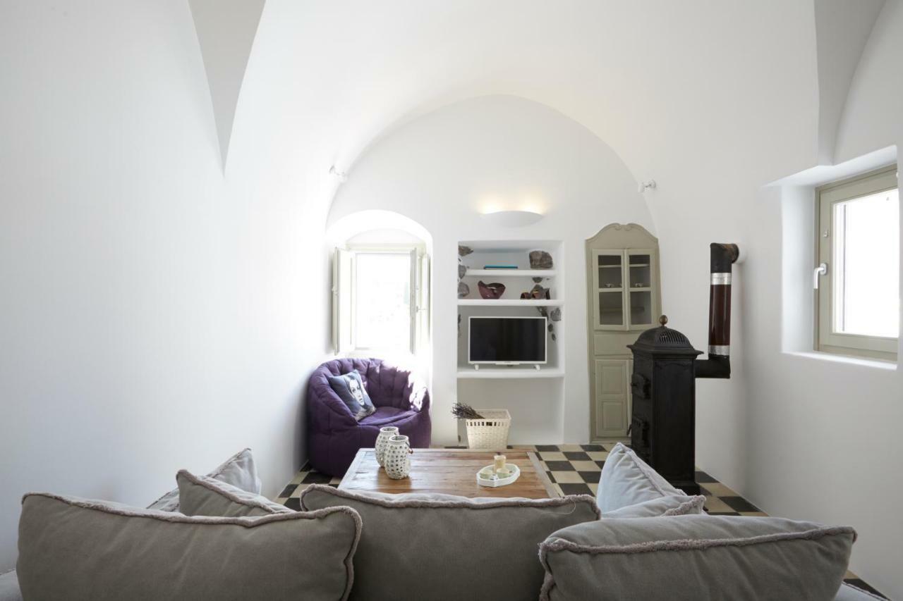 Villa Antelmi Messaria (Santorini)