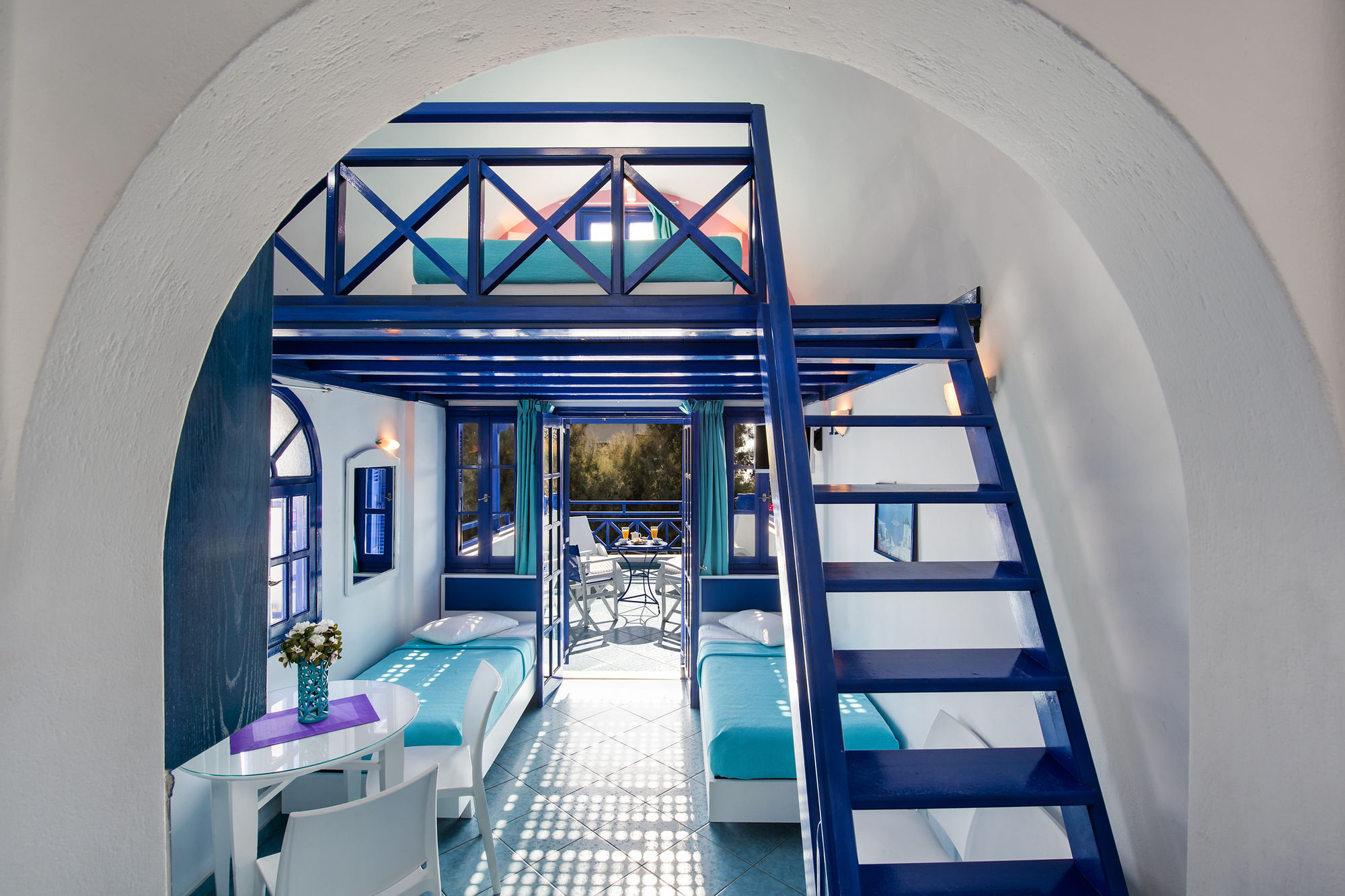 Samson΄s Village Aparthotel Perissa (Santorini)
