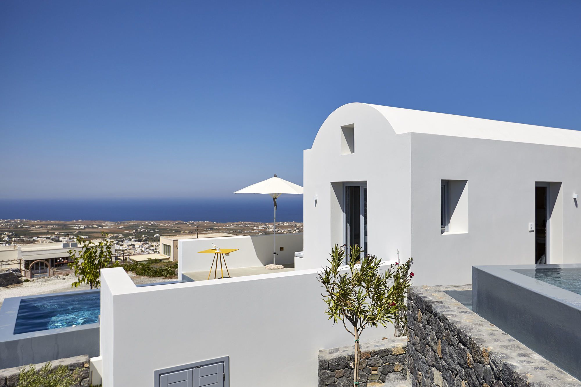Nova Luxury Aparthotel Pyrgos Kallistis
