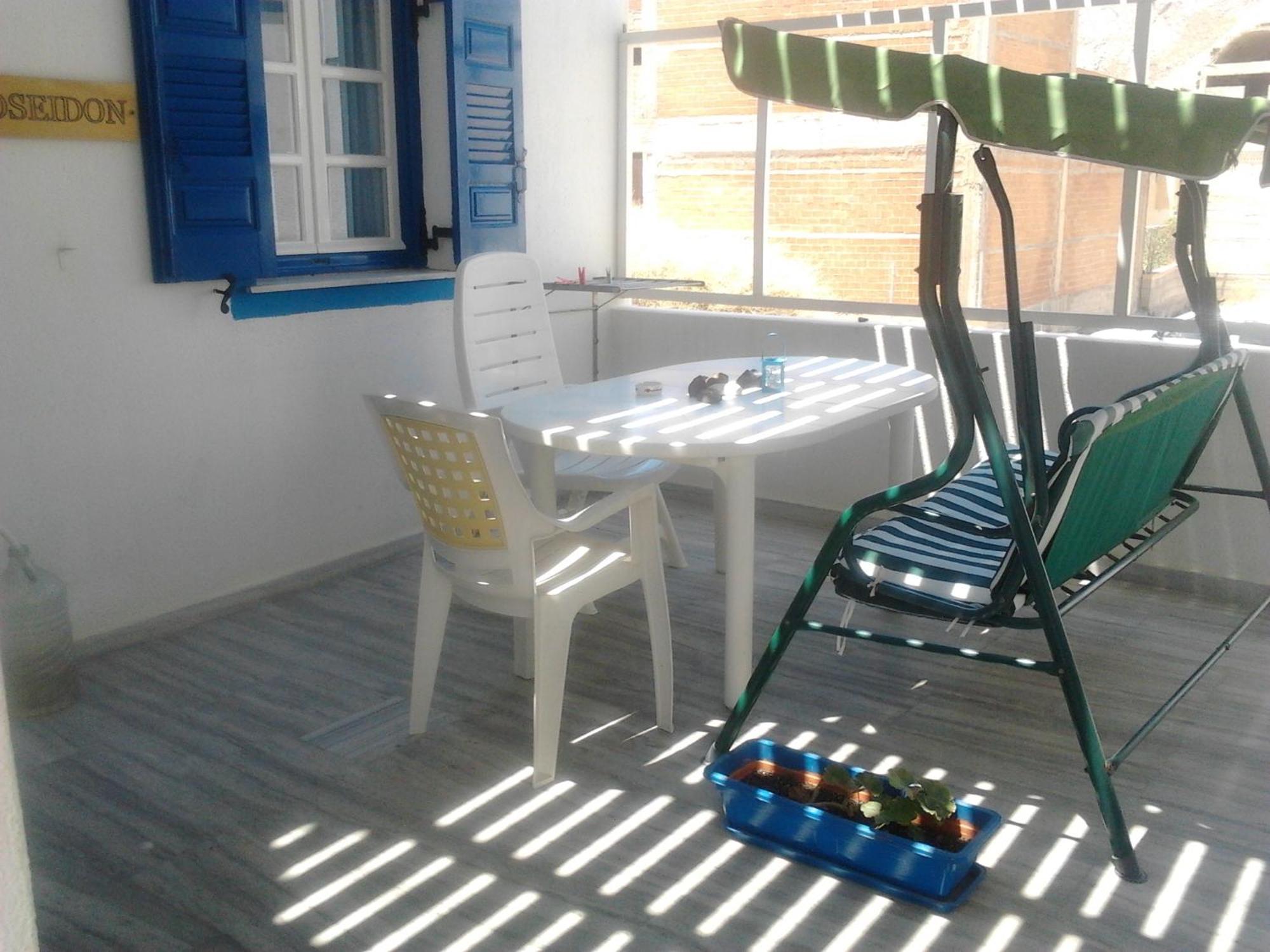 Kostas