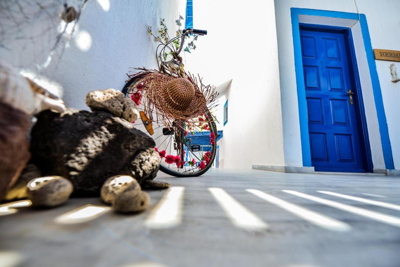Kostas Hotel 4*
