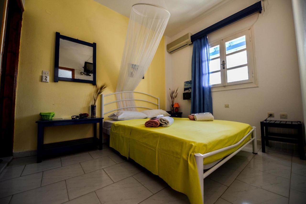 Hotel Kostas 4*