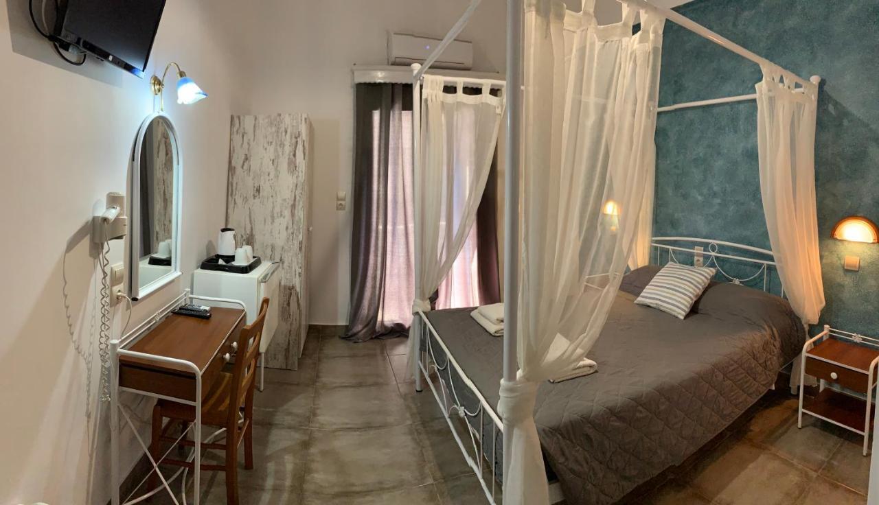 Guest house Ilios Fira (Santorini)