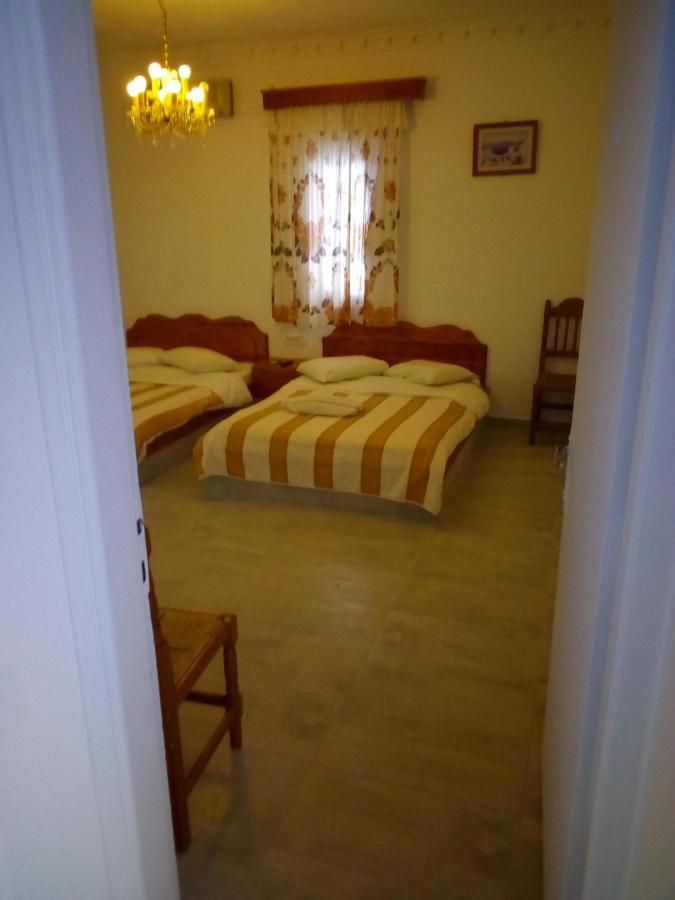 Perissa Hotel 2*