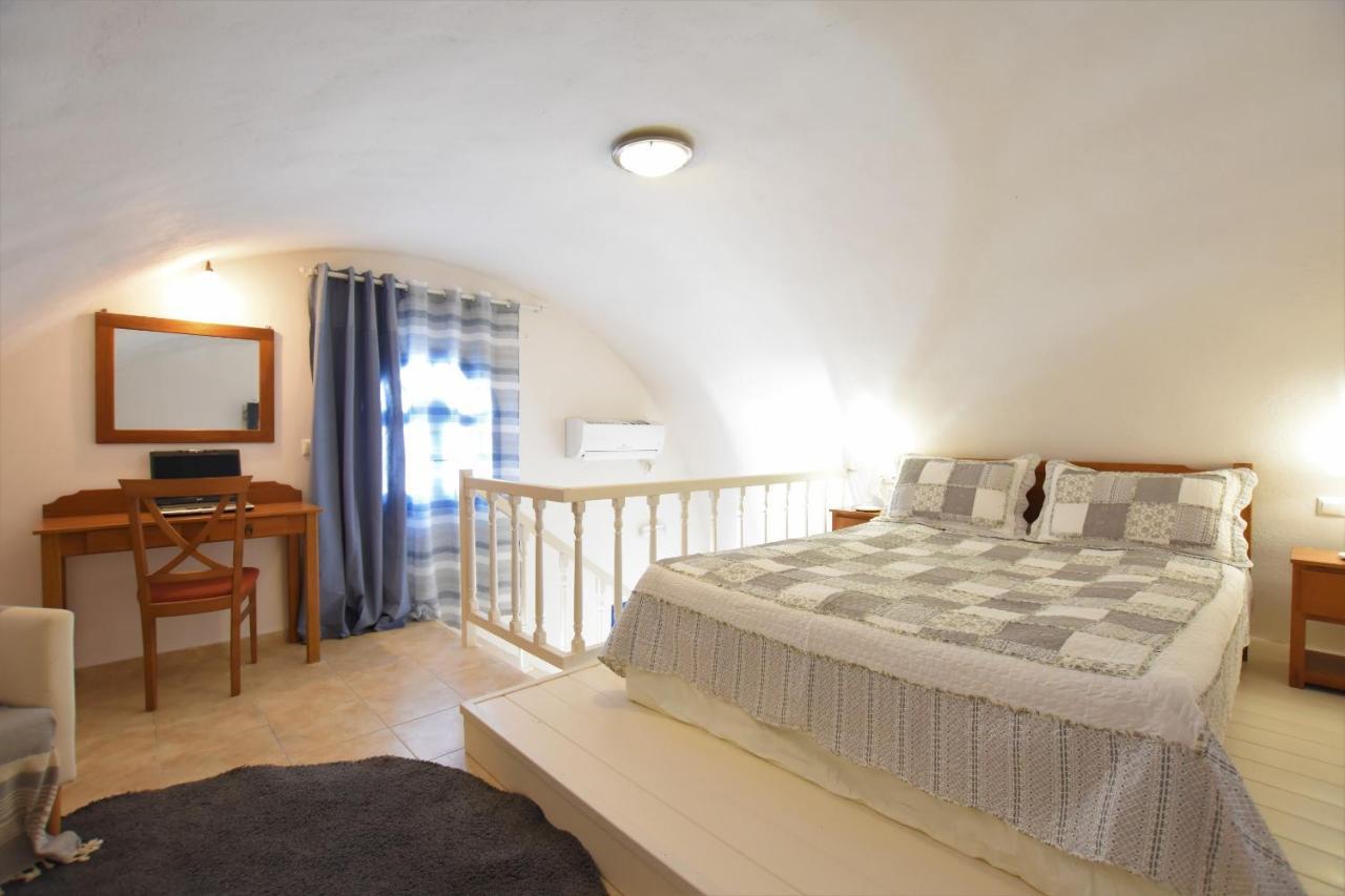 Rodakas 3* Akrotiri (Santorini)
