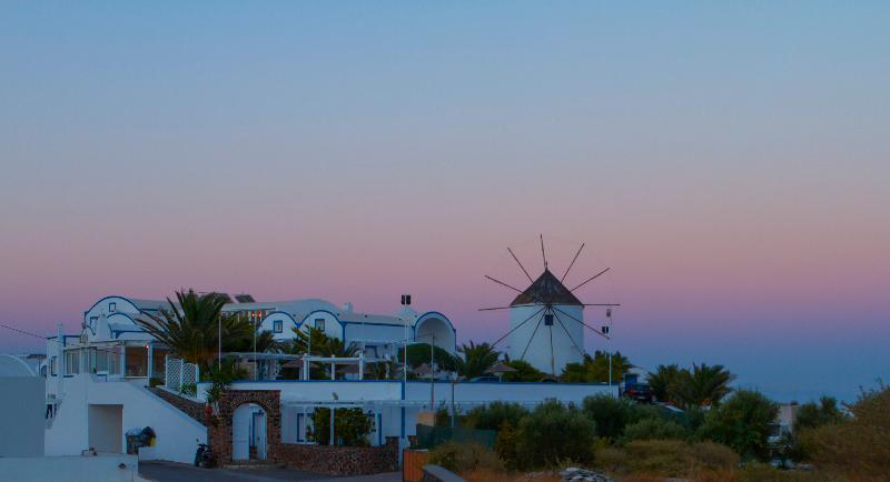 Hotel Milos