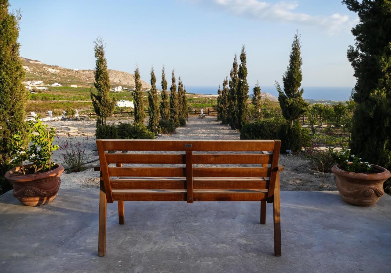 Christou Estate & 3* Pyrgos Kallistis