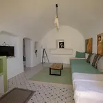 Villa Ariadni Cave Houses In Oia