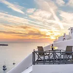 White Side Suites