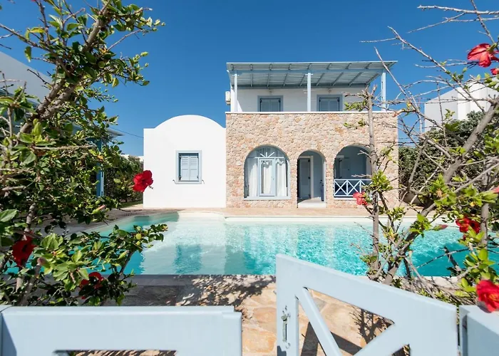 Monolithos Pool Villa By The Beach