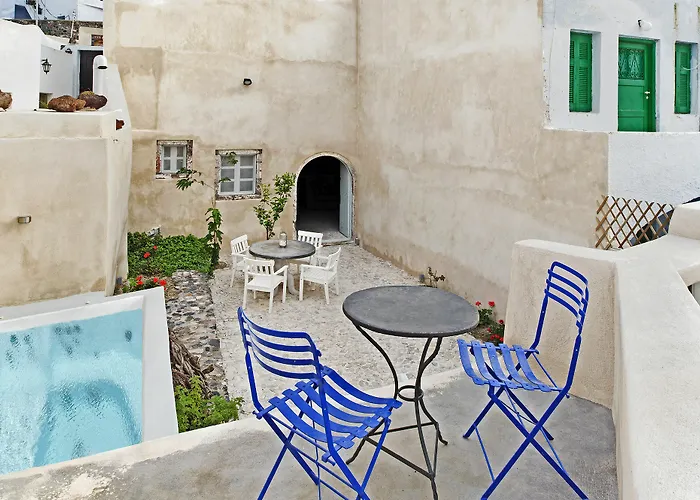 Pyrgos Old Winery Villa